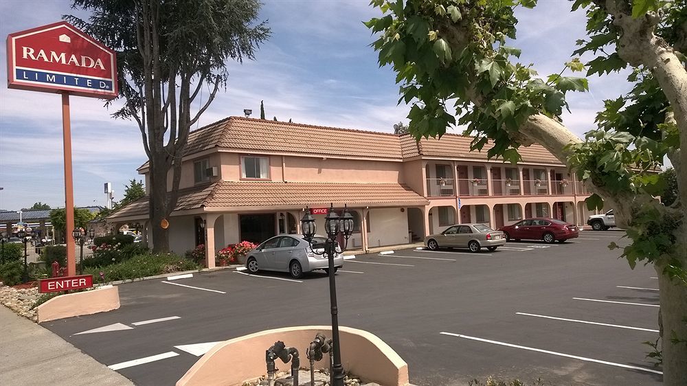 吉尔罗伊 伊克诺拉奇旅馆酒店 外观 照片