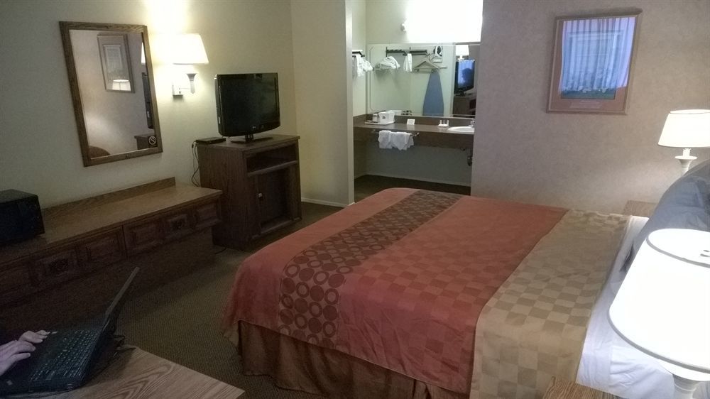 吉尔罗伊 伊克诺拉奇旅馆酒店 外观 照片