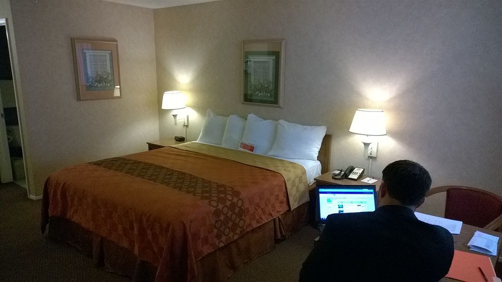 吉尔罗伊 伊克诺拉奇旅馆酒店 外观 照片